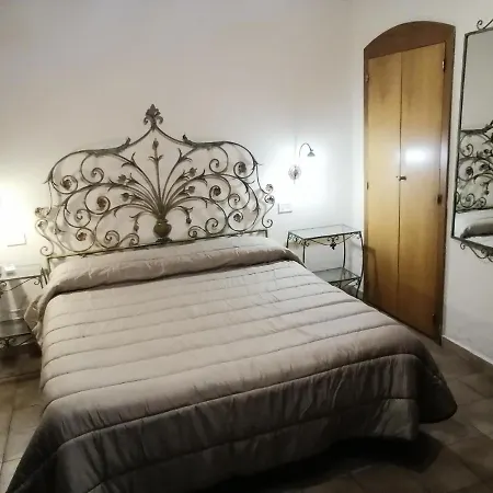 De Rossi 2* בארי